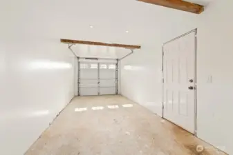 2nd bay in garage