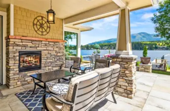 Indoor-outdoor fireplace and covered outdoor living