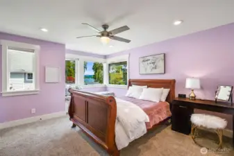 upper bedroom #3