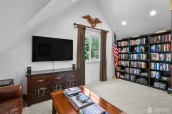 cottage upper bedroom #2 / study