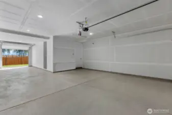 Photos of a finished home (same floor plan)
