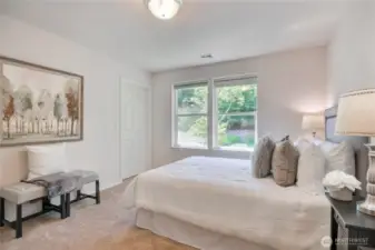 2nd bedroom.