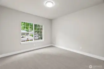 Guest bedroom #1