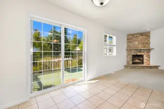 Dining nook/sliding door to deck