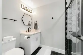 2nd primary bathroom on the main level.