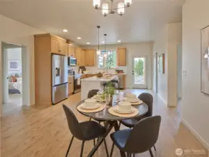 Dining Area & Kitchen