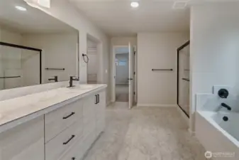 Photos of a previously built Rainier plan. SOme upgrades may appear that are no longer available.