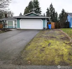 Welcome to #11823 150th St Ct E, Puyallup, WA 98374. 3 Br, 1.75 Ba, 1433sf on 1/4 acre fenced lot