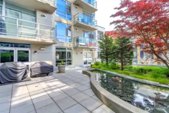 Common Area- Patio on 6th Floor