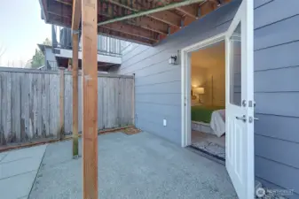 3rd bedrooms opens to patio