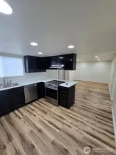 Kitchen/Dining