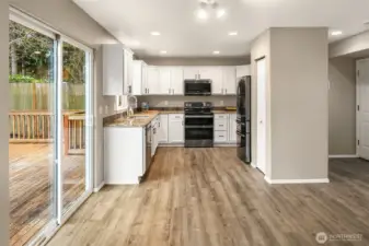 Eating nook unstaged