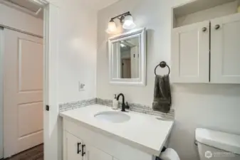 Full bathroom - Upstairs.