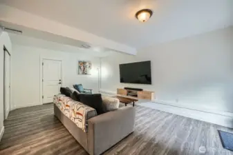 Bonus Room (Downstairs).