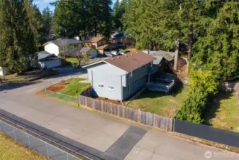 Aerial 4 - back sideview.