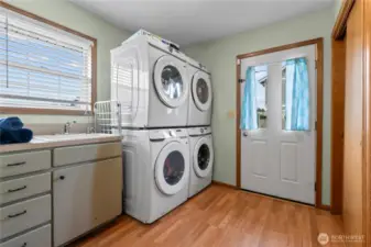 Large laundry/utility room