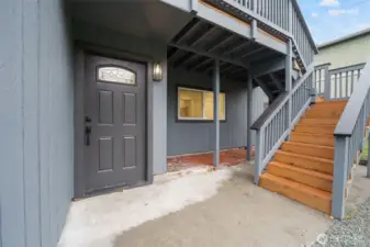 Separate downstairs front entrance.