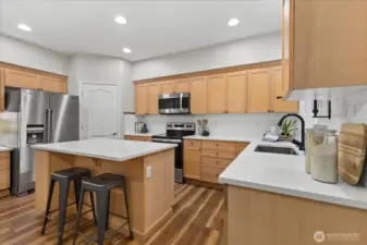 And a walk-in-pantry!