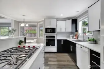Center island cooking station