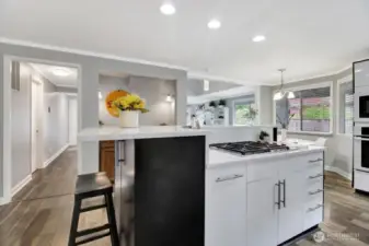 Raised breakfast bar