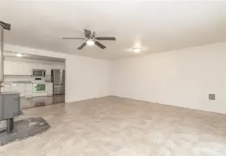 Ceiling fan in Livingroom