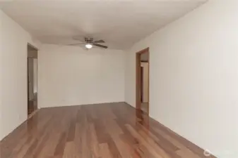 Diningroom with tons of space.
