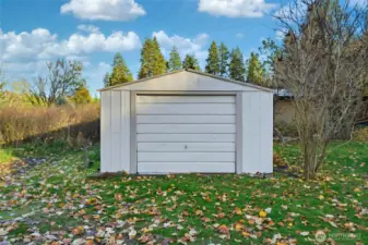 Garage/Shed