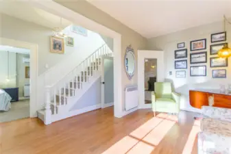 Entryway open to the front sitting room.