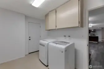 laundry w/back door to yard