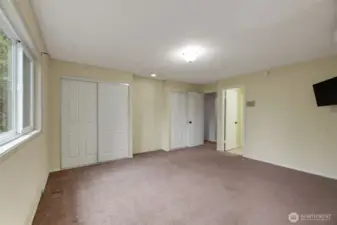 primary suite