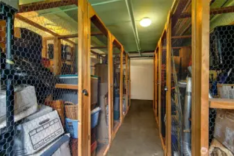 Storage in the laundry room.  301's storage is on the left.  Look for the numbers on the upper right hand corner of the storage units.