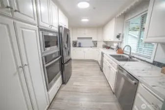 Modern kitchen
