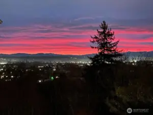 Beautiful colors and the twinkling lights at night are breathtaking!