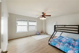 Outlast laminate flooring