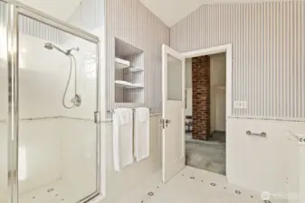 Hex tile floors, built-in shelving, and mid-century charm galore!