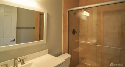 MAIN BATHROOM