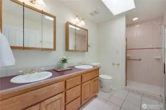 Primary 3/4 bath with dual vanity