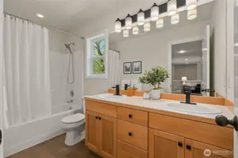 Double sink hall bath