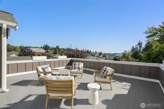 Beautiful southerly views with looks at Liberty Bay, the marina, and DT Poulsbo.
