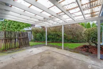 covered patio in the back yard
