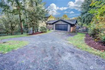 Lots of parking in this 1-story with daylight basement