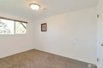 Bedroom 4 has new carpet