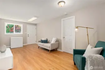 Side Entry Door for ADA Access or Set Up