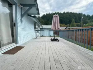 Large Deck