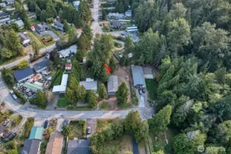 Unbelievable space for outbuildings