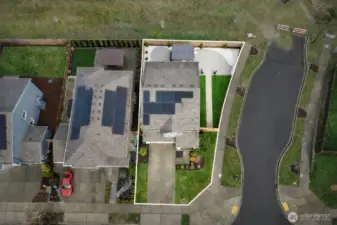 Birds-eye view of the property, and I love the HOA open space behind.