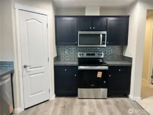 Kitchen/Pantry