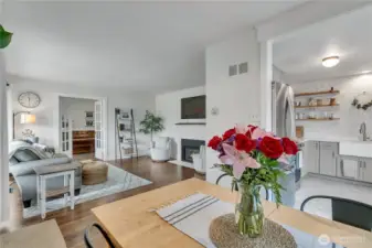 View from dining room towards kitchen & livingr rooms