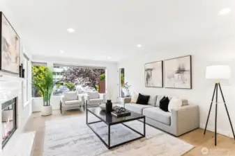 Light, bright and completely renovated...