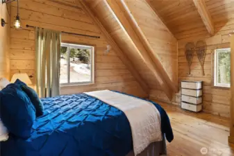 Upstairs Bedroom #2